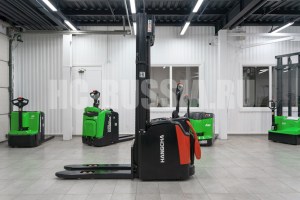 Штабелер НС CDD12-AZ3S (VFH550) Штабелер НС CDD12-AZ3S (VFH550)