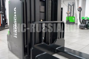 Штабелер НС CDD20-XT1-SI (VFM 450) Штабелер НС CDD20-XT1-SI (VFM 450)