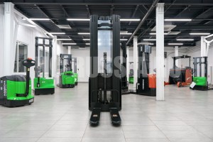Штабелер НС CDD20-XT1-SI (VFM 450) Штабелер НС CDD20-XT1-SI (VFM 450)
